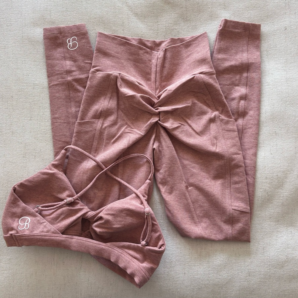 Curves Leggings Set - Picture 7 of 9